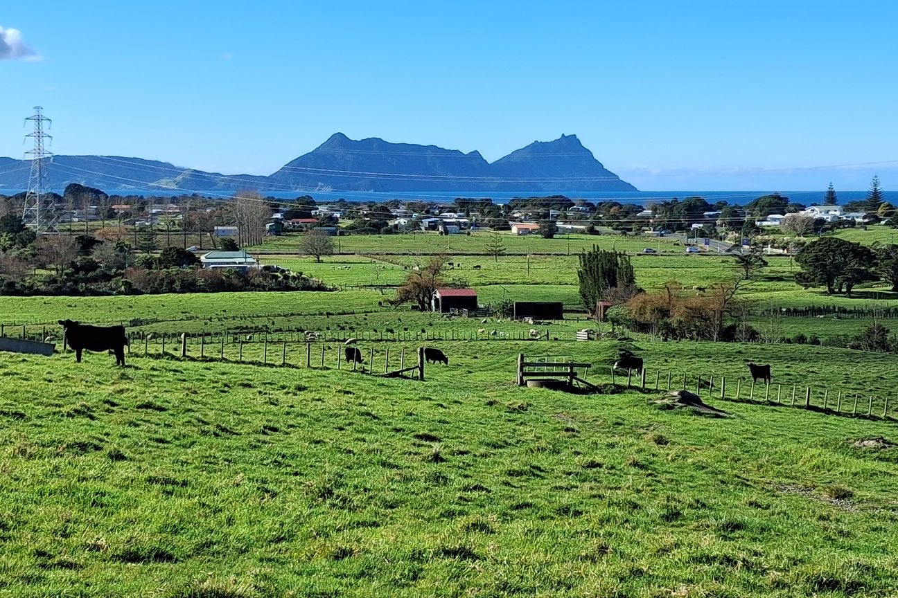 LIFESTYLE OPPORTUNITY WITH VIEWS - Ansicht 2