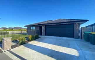 18 Reuben Ave, Rolleston