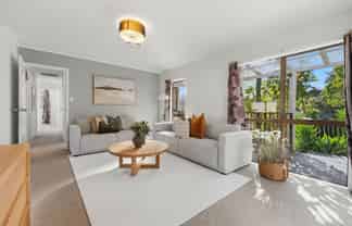 85 Oaktree Avenue, Browns Bay