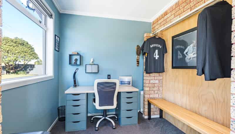 1606 South Road, Oakura