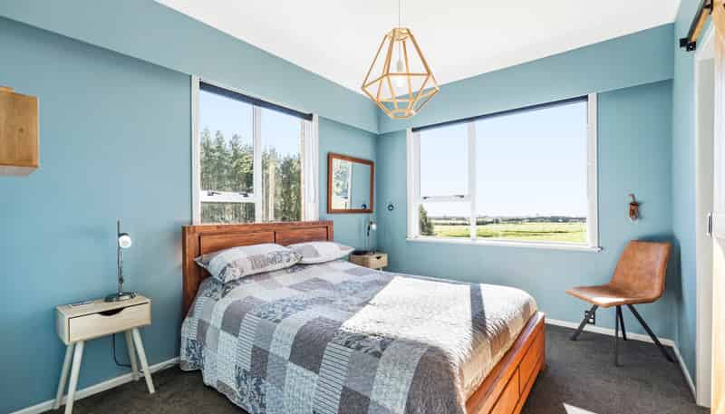 1606 South Road, Oakura
