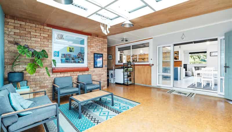 1606 South Road, Oakura