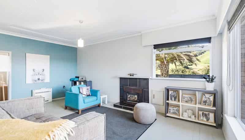 1606 South Road, Oakura