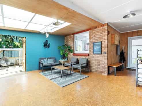 1606 South Road, Oakura