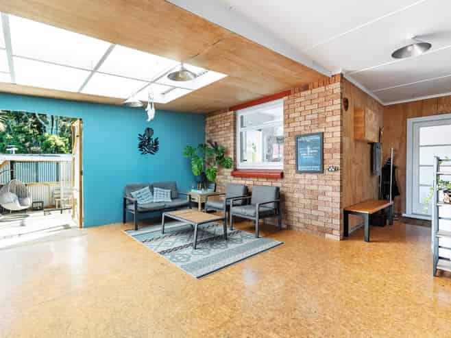 1606 South Road, Oakura