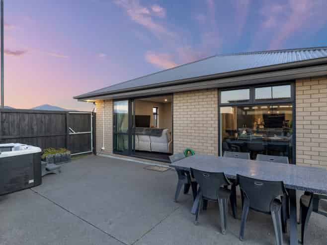 43 Lady Isaac Drive, Rolleston