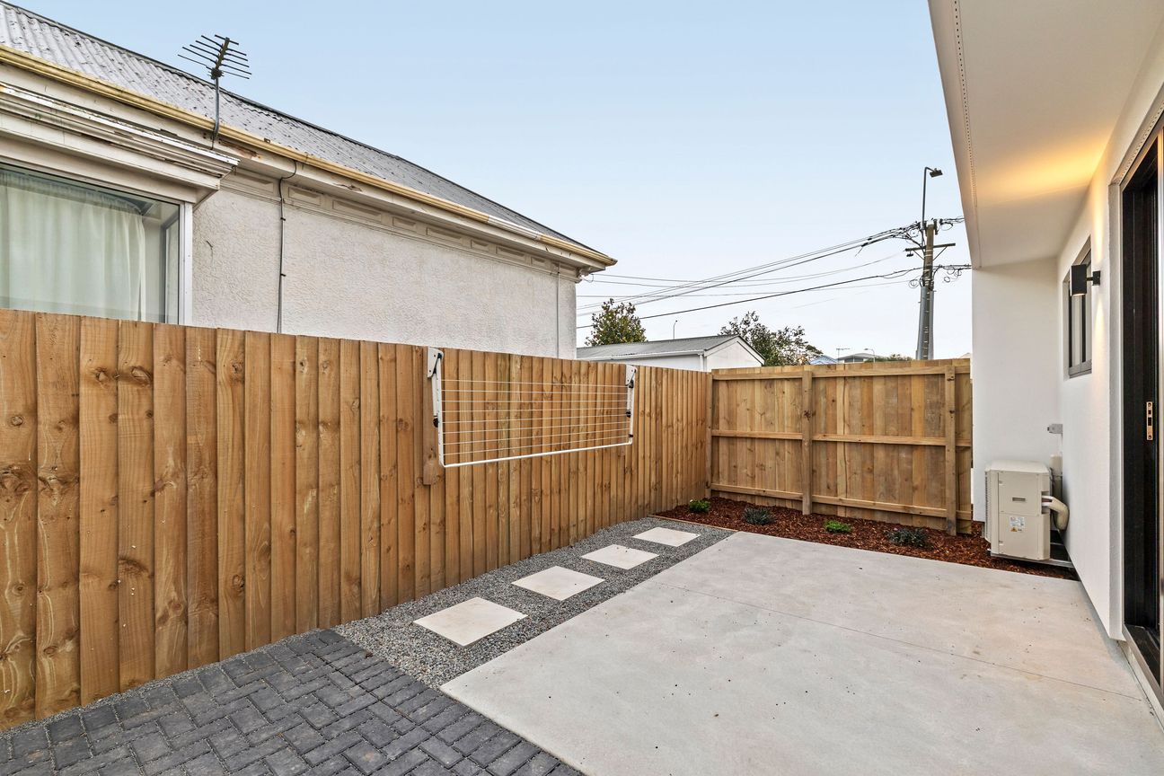 Freehold Townhouses With Architectural Edge – pohled 6