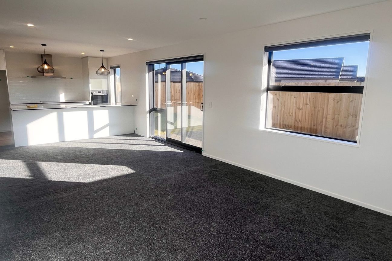 Kennedy's Green modern and sunny 4 bedroom! - Widok 3
