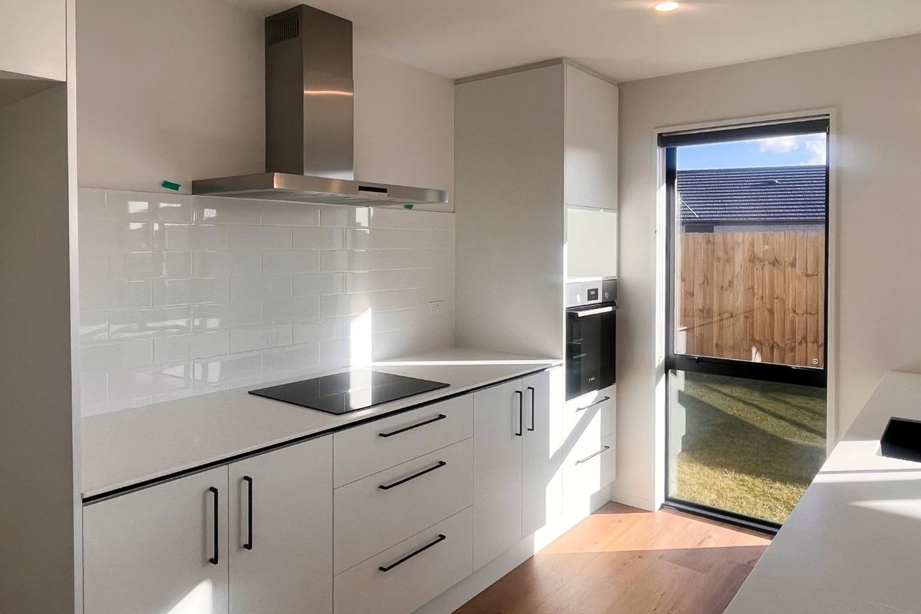 Kennedy's Green modern and sunny 4 bedroom! - Widok 2