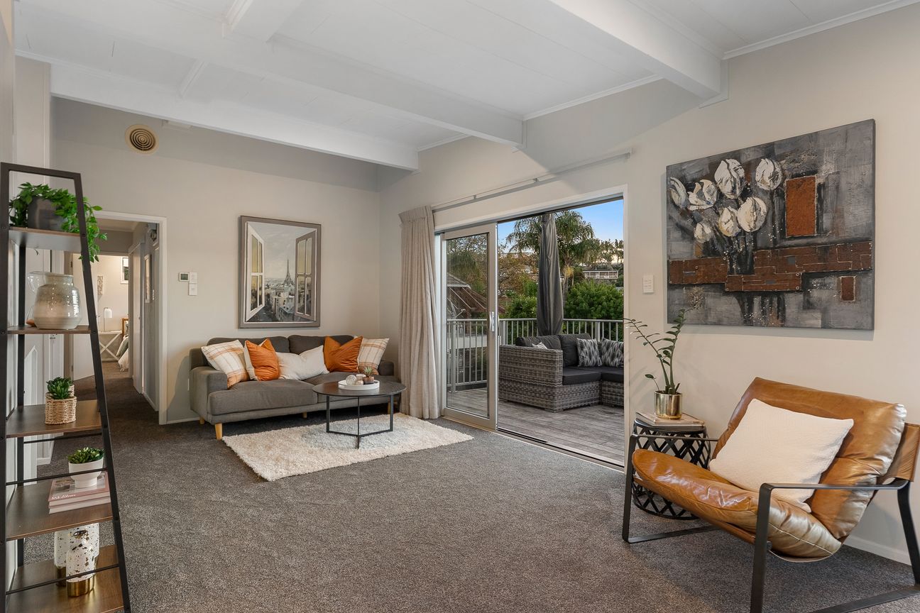 House in Murrays Bay - View 5