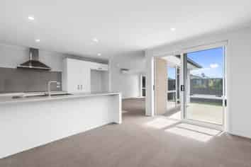 4 Pioneer Crescent, Omokoroa