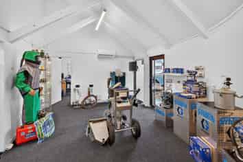 Established Middleton Industrial Investment