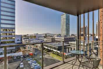 502/10 Auburn Street, Takapuna