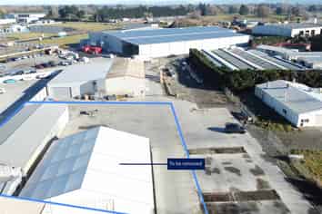 Contractors Yard - Warehouse + Portacom 