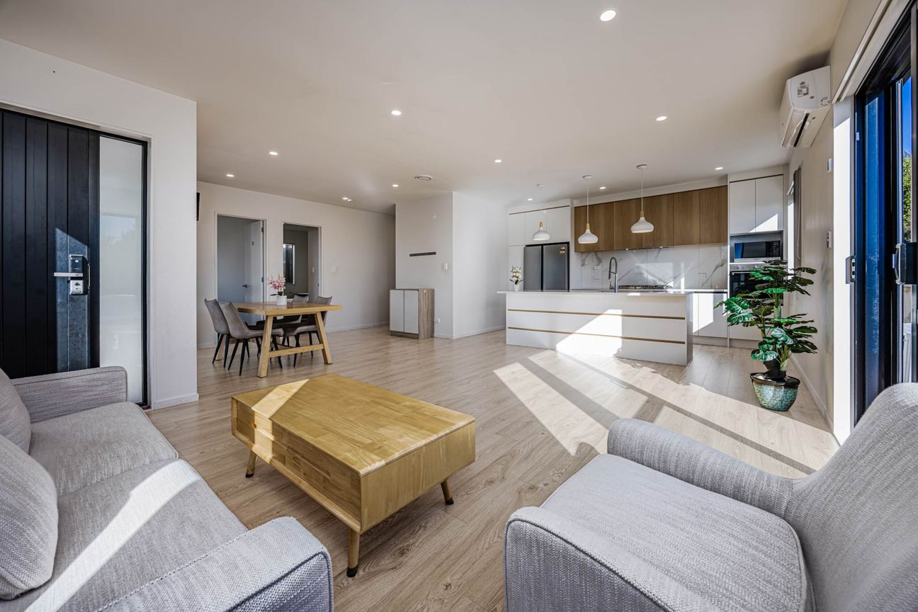 Spacious One-Level Family Living with 2 Ensuites - Aanzicht 4