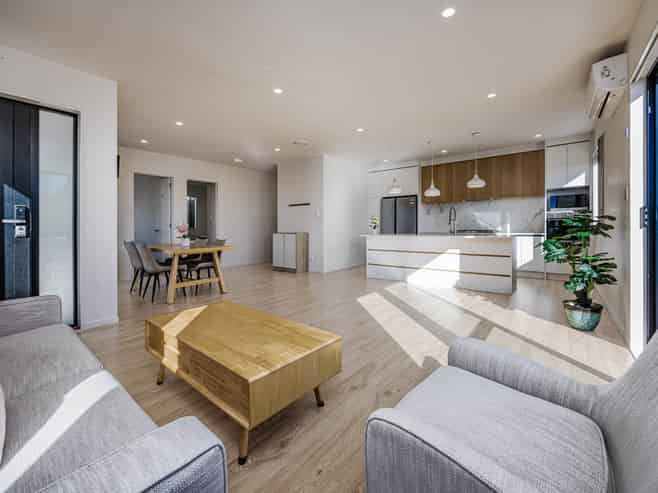 81 Thomas Road, Flat Bush