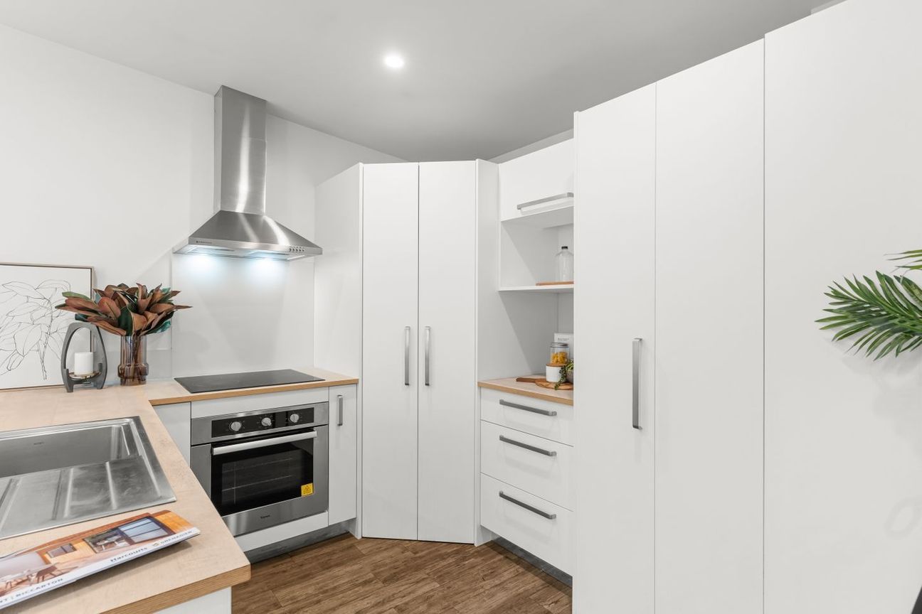 Contemporary Student Living Close to UC - Widok 5