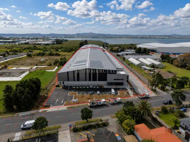 8,105sqm Green Star Industrial Development