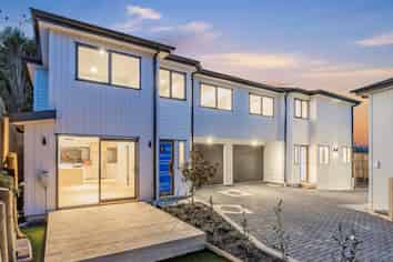 Lot 6/3 Commodore Drive, Lynfield