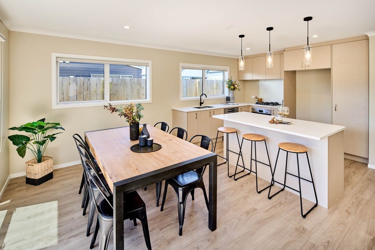 Modern 3-Bedroom Home in Popular Awatea Escape – pohled 2