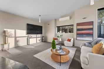 16A Albert Street, Saint Clair
