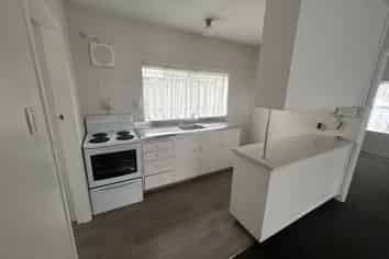 2/81 Firth Street, Hamilton East
