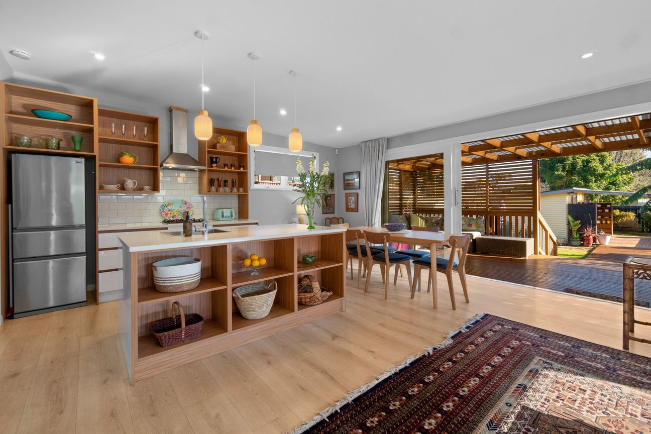 Renovated villa with granny flat - Widok 5