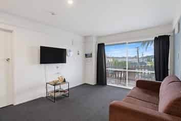 1 Hurworth Place, College Estate