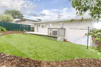 40 Puriri Street, Helensville