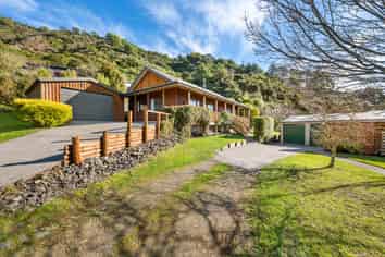 1 Beach Place, Havelock