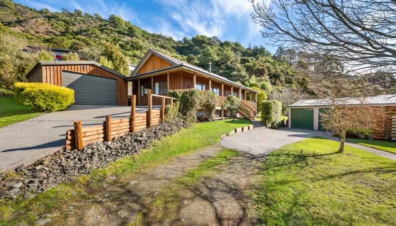 1 Beach Place, Havelock