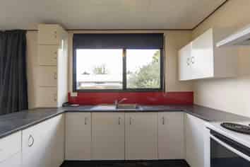 1A Reeves Close, Fairview Downs