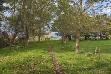 36 Painua Road, Hokio Beach