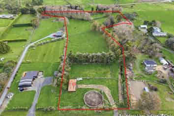 36 Painua Road, Hokio Beach