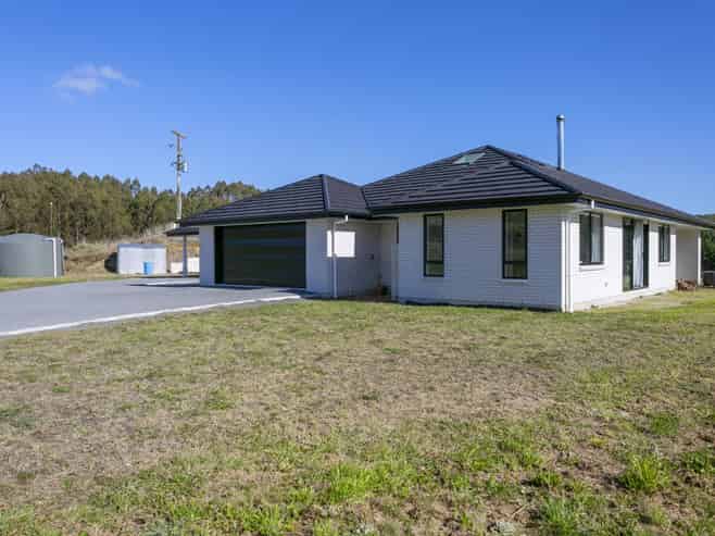 1 Lemonwood Lane (House), Kinloch