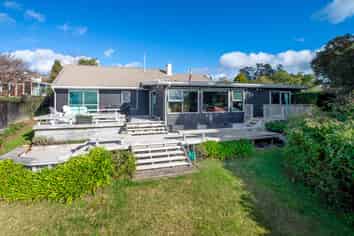 11 Matipo Avenue, Matipo Heights