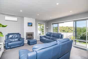 104 Navigation Drive, Whitby