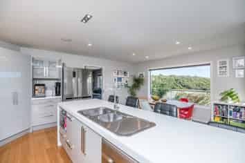 104 Navigation Drive, Whitby
