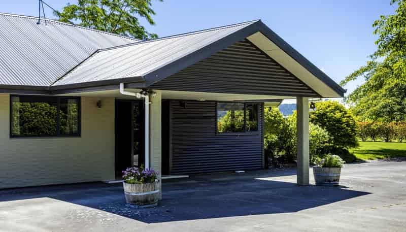 160 Shandon Road, Waihopai Valley