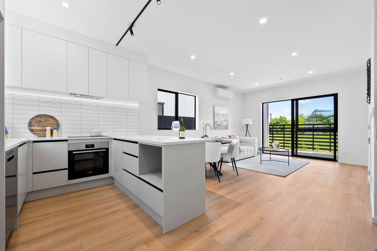 New 3-Bedroom Townhouse, Kelston, Albert Road – pohled 3