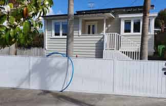 8 Bungalow Ave, Point Chevalier