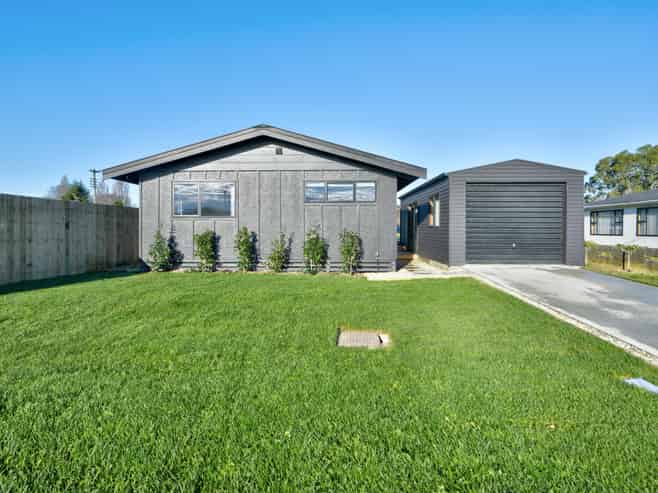 80 Main Street, Mataura