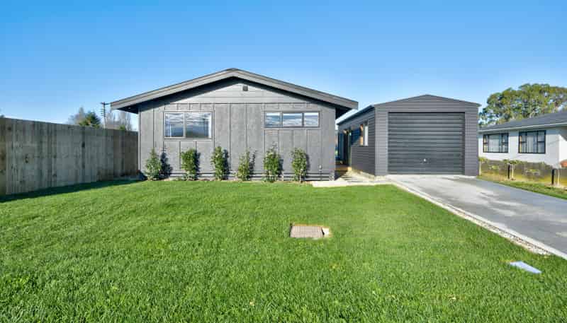 80 Main Street, Mataura