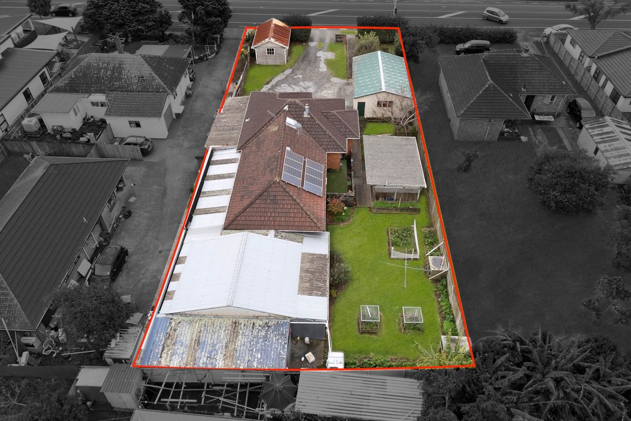 1012m² Prime Real Estate – Auction Must Sell! - Widok 2