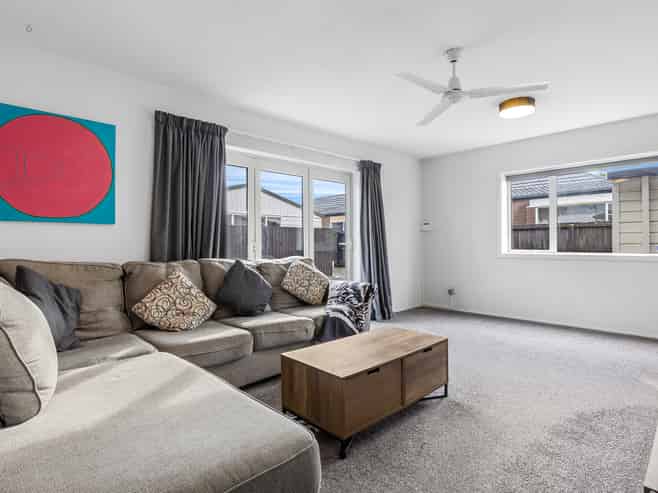 62A travis road, Burwood