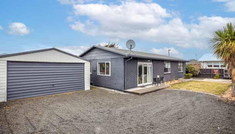 62A travis road, Burwood