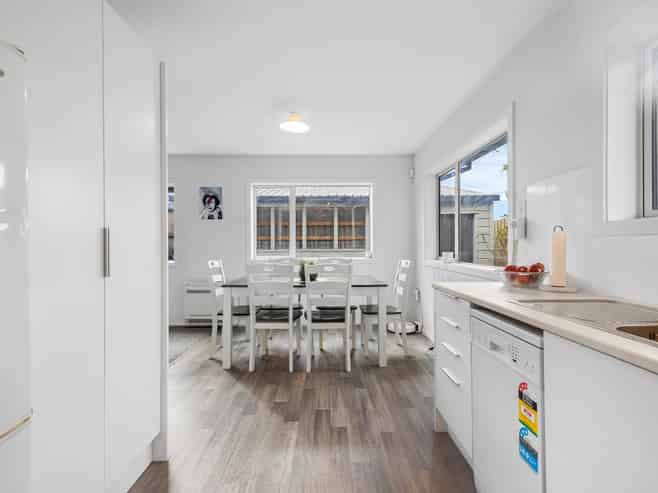 62A travis road, Burwood