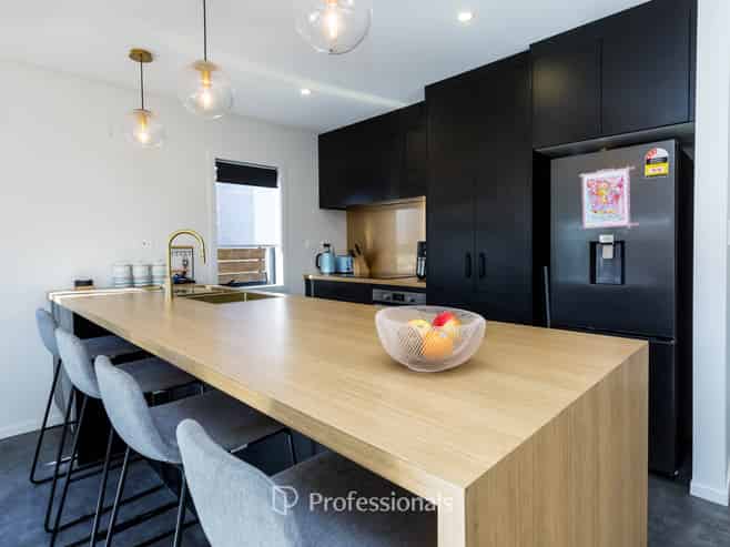 22 Palmer Crescent, Silverstream