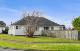 1 Vogel Street + 2 Laurent VC Street, Hawera