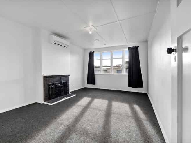1 Vogel Street + 2 Laurent VC Street, Hawera